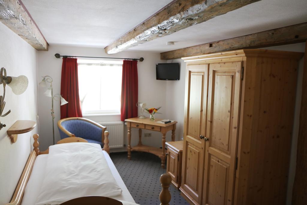 Hotel Landgasthof Adler Altenrond Chambre photo