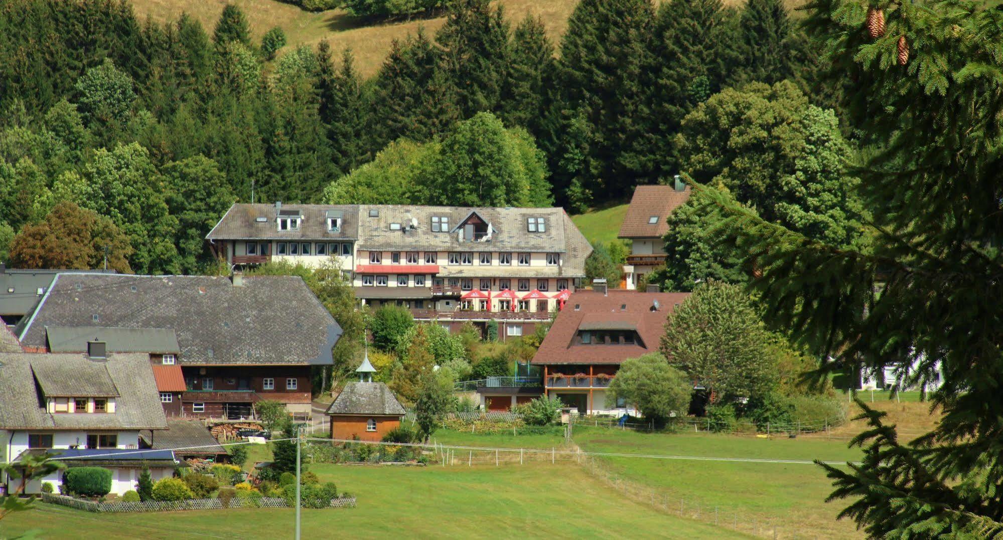 Hotel Landgasthof Adler Altenrond Extérieur photo